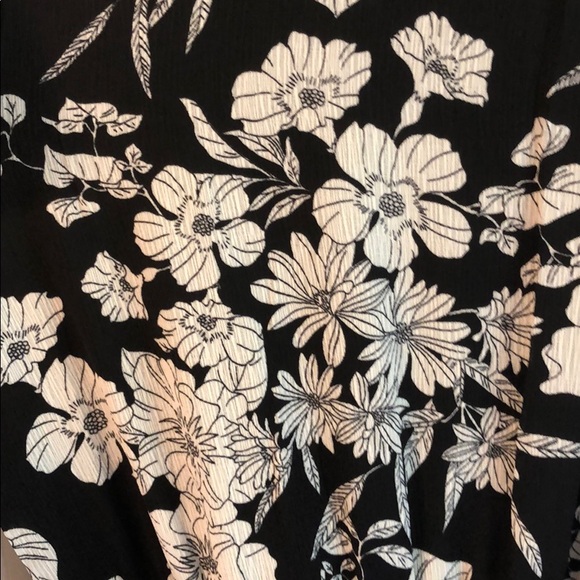 Black& white high low wrap dress - Picture 4 of 6